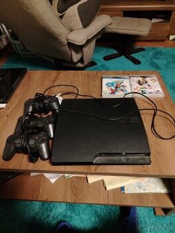 Prodám PS 3 s 2 hry