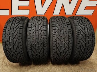 Sada zimních pneu Kormoran Snow 205/55 R16 94H