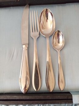 STAROZITNE RRIBORY SANDRIK ANTICORO-TOP STAV