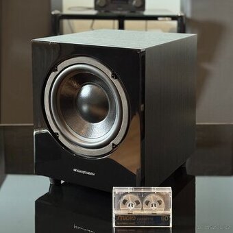 Wharfedale WH-D8 Subwoofer