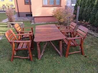 UNIKÁTNÍ SET: Masivní zahradní nábytek (Stůl + 4 Křesla)