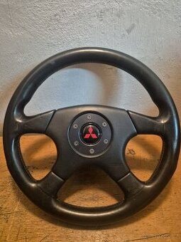 Momo volant Mitsubishi Lancer Evo