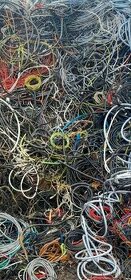 Poptávka/Kup měděných kabelů zničených/zachovalých