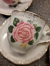 Překrásná sada porcelánu s růží (405) - 1