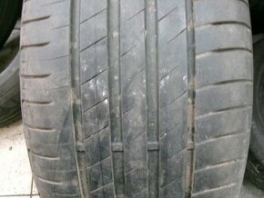 225/45 R17 GOODYEAR (cca 5mm) č.14120