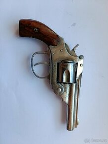 Revolver 320 sw