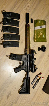 AR15 URGI styl - delta ETU serie v Upu