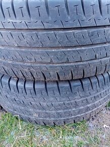 235/65 R16 C 2x Pneu