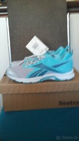 Prodám úplně nové botasky REEBOK v.37 - 1