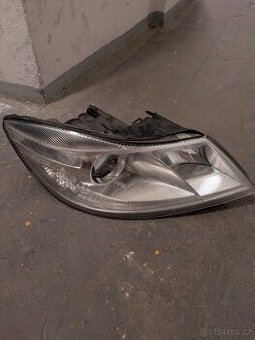 Přední lampa Škoda Octavia 2.       2000kč