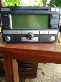 Autorádio s navigací RNS 300