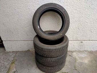 Zimní pneumatiky 205/55 R17, vzorek 2x 7mm, 2x 6mm DOT 3921
