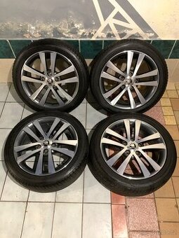 Alu kola Škoda R17 5X112 LETNÍ PNEU 225/45 R17 100% Vzorku