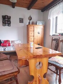 Masivní stůl + rohová lavice