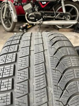 Pirelli p zero winter 265/30 R20 94V