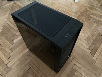 skříň Fractal Design Meshify C Dark Tempered Glass