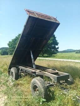 Prodám vlek PZS 40 třístranný sklápěč , SPZ