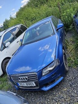 Audi a4 b8 na náhradní díly plně pojízdné - 1