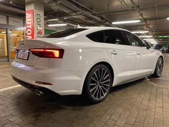 Audi A5 spotback 2.0 s-line, g-tron