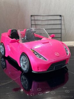 Barbie růžový kabriolet