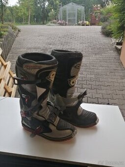 Boty na enduro, čtyřkolku vel. 45.