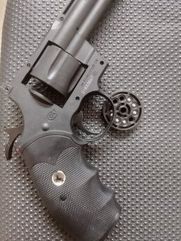 Vzduchová pistole Colt Magnum .357 4.5mm