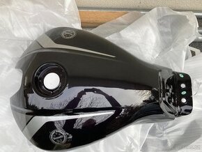 Nádrž Benelli 502C Cruiser