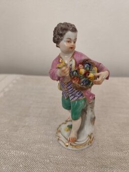 Meissen míšeň chlapec porcelánová soška 13 cm