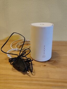 router Alcatel HH71 Link Hub 4G LTE Cat7.