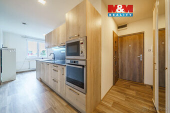 Prodej bytu 3+1, 58 m², Nová Role, ul. Nádražní