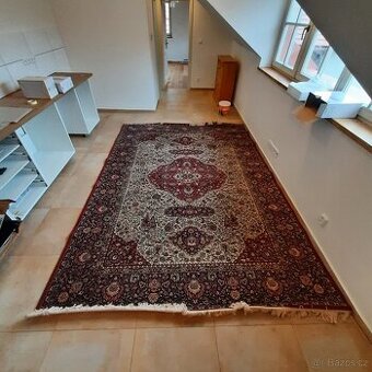 Perský koberec 2,5x3,5m