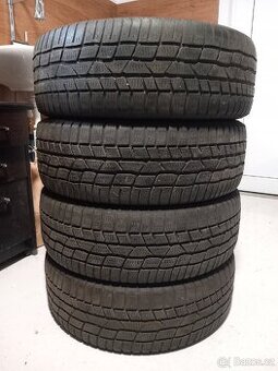 Zimní pneumatiky na dojetí