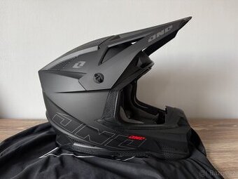 Nová helma ONE Industries X-297