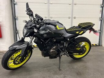Yamaha MT-07 2016