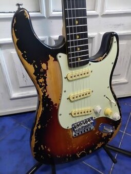 Elektrická kytara Stratocaster Relic.