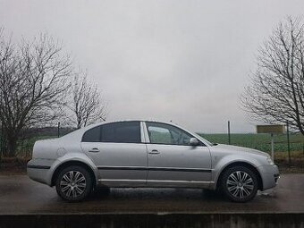 ŠKODA SUPERB, R.: 2002, 85KW, 2.0 NA ND