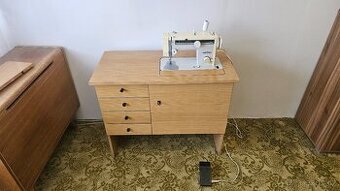 Šicí stroj VERITAS 8014/39