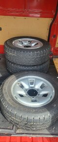 Toyota Hiace 4wd,4x4 sady kol na prodej