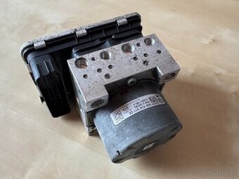 ŘÍDICÍ JEDNOTKA ABS 5Q0614517CE