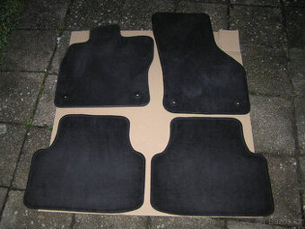 Textilní autokoberce Škoda Octavia lll