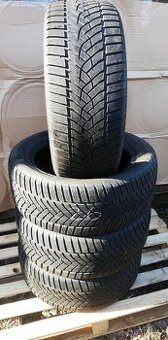 235/50/19 zimní