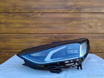 Nové světlo Audi A4 B9