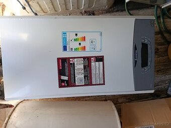 Prodám plynový kondenzační kotel Ariston