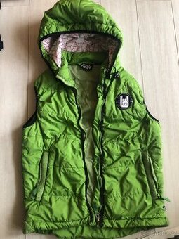 Vesta prošívaná vel. 164 s kapucou