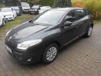 renault megan 1,6 /74kw benzin najeto 109t km rok 2011