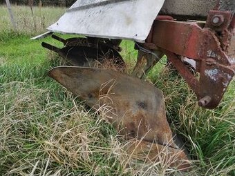 Pluh trojak, kultivátor