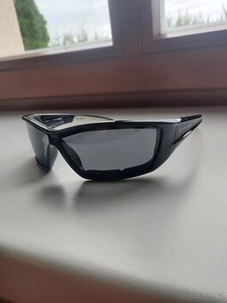 Prodám sportovní sluneční brýle značky Slokker (model 50040)