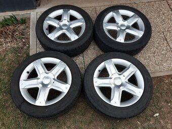 Dacia Sandero Stepway,Dokker Stepway, 16' alu kola,letní pn