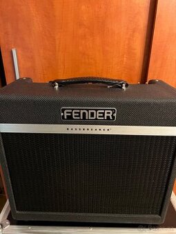 Kombo Fender bassbreaker 15w celolampa