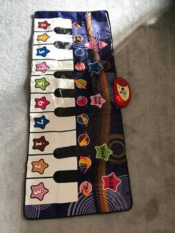 Hudební podložka Tchibo pro děti, jako nová.